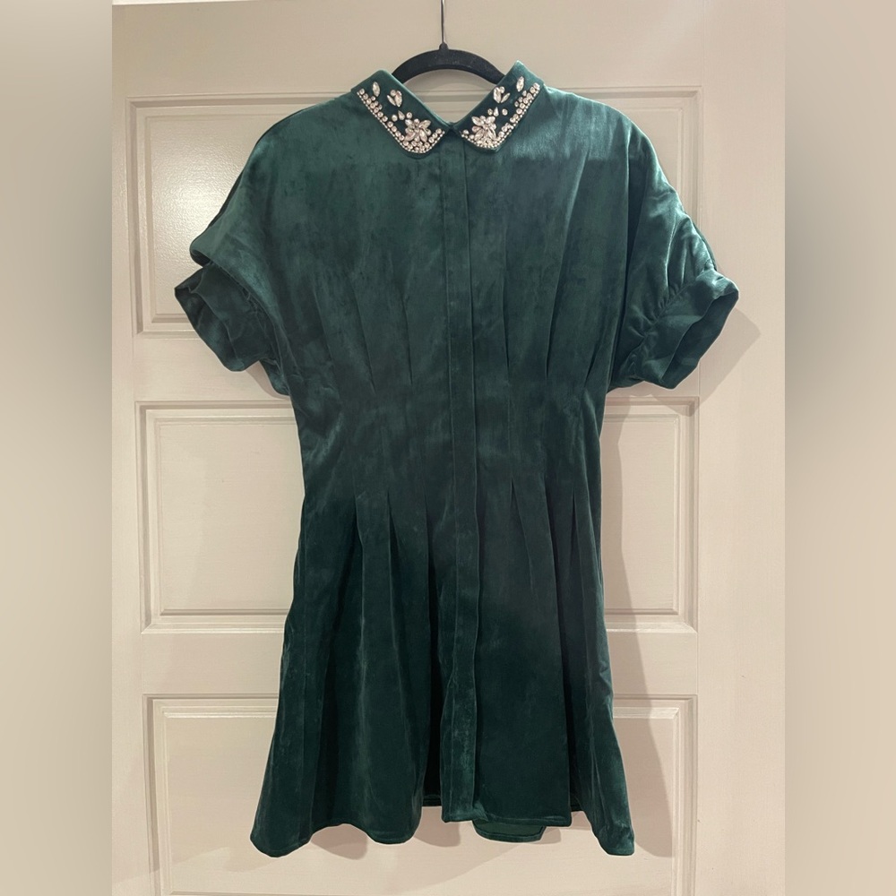 Green dress perfect for holidays